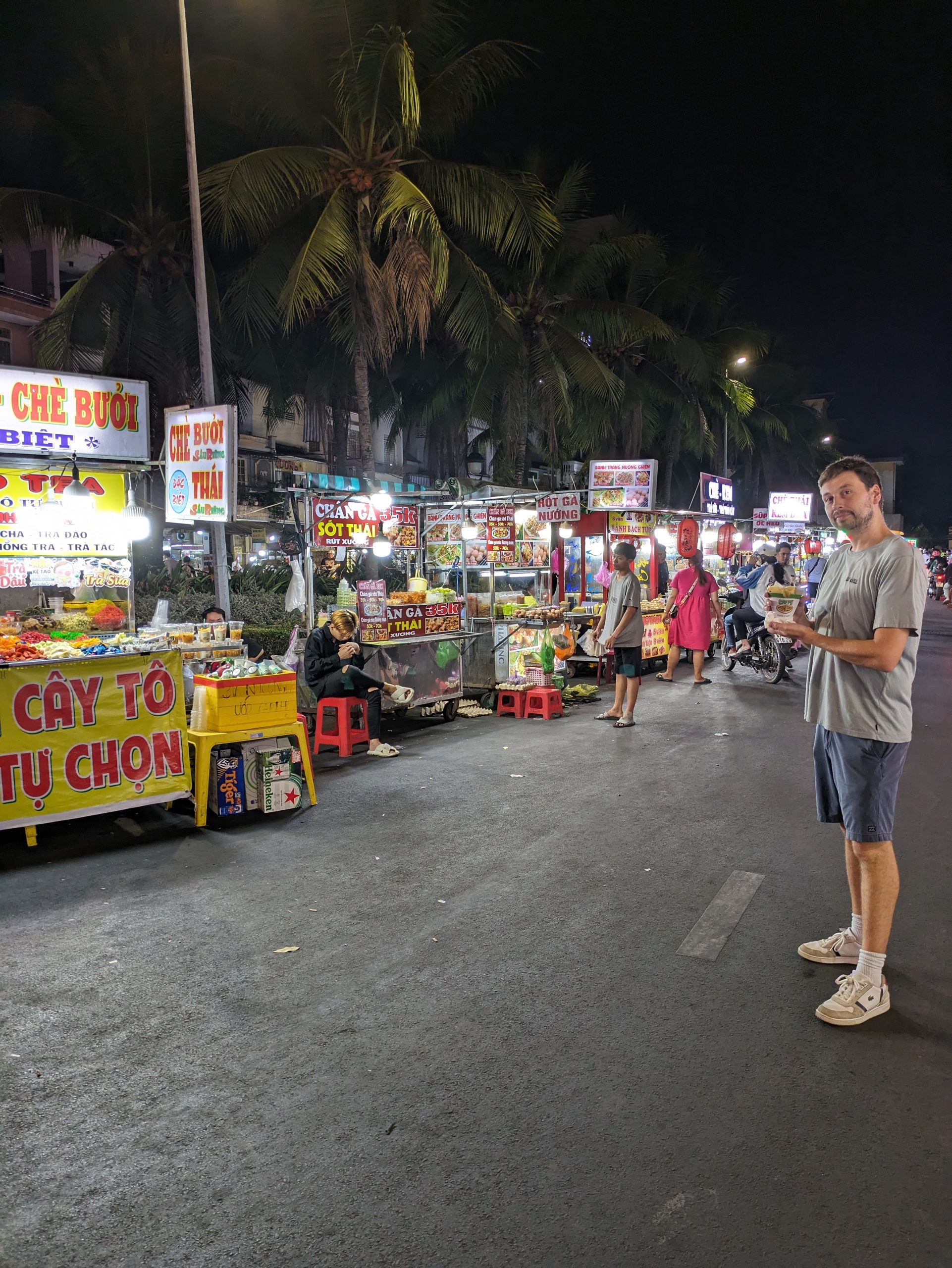 Day 194 – Happy Easter, Vietnam