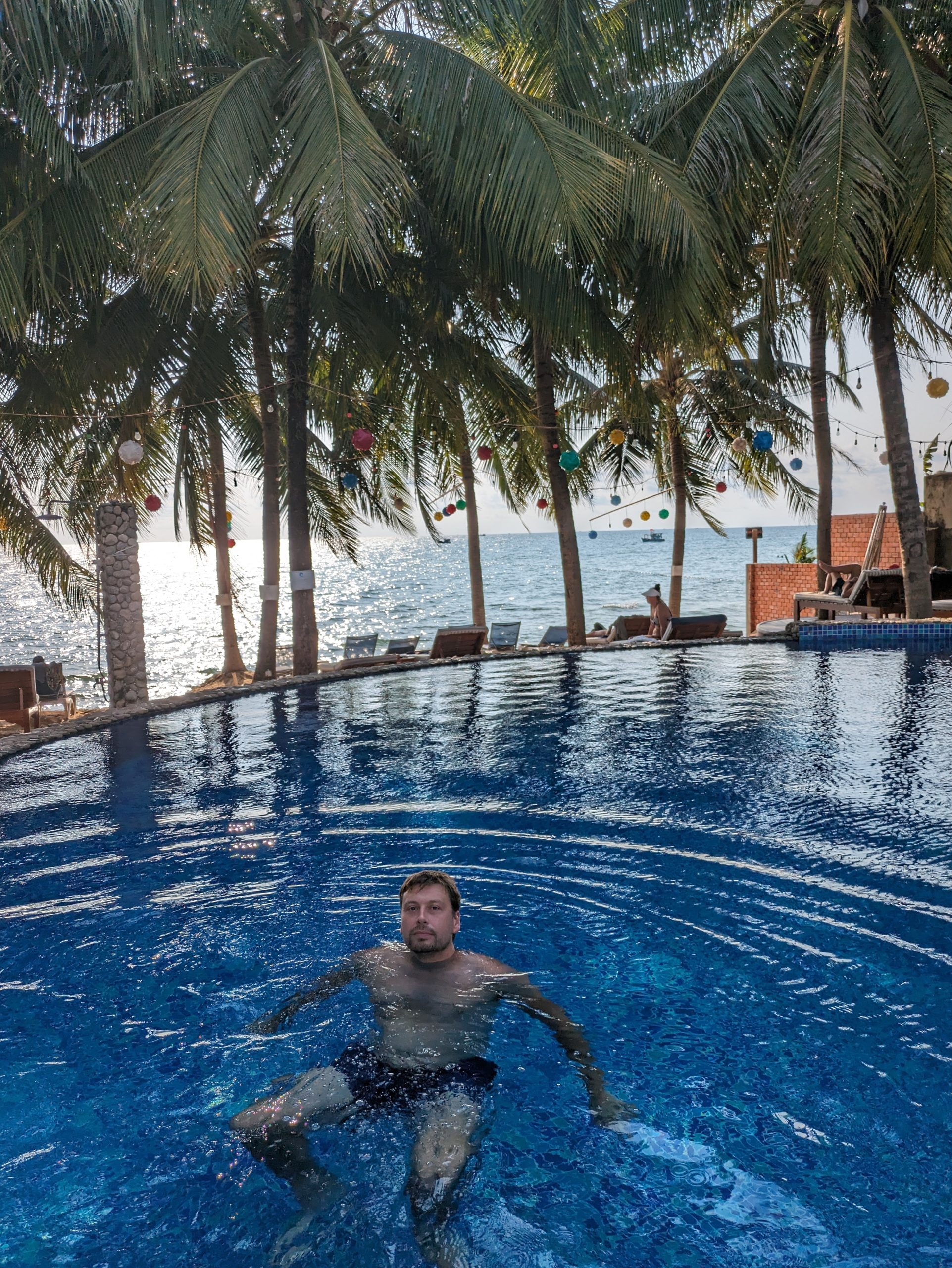 Day 202 – The pool crawl