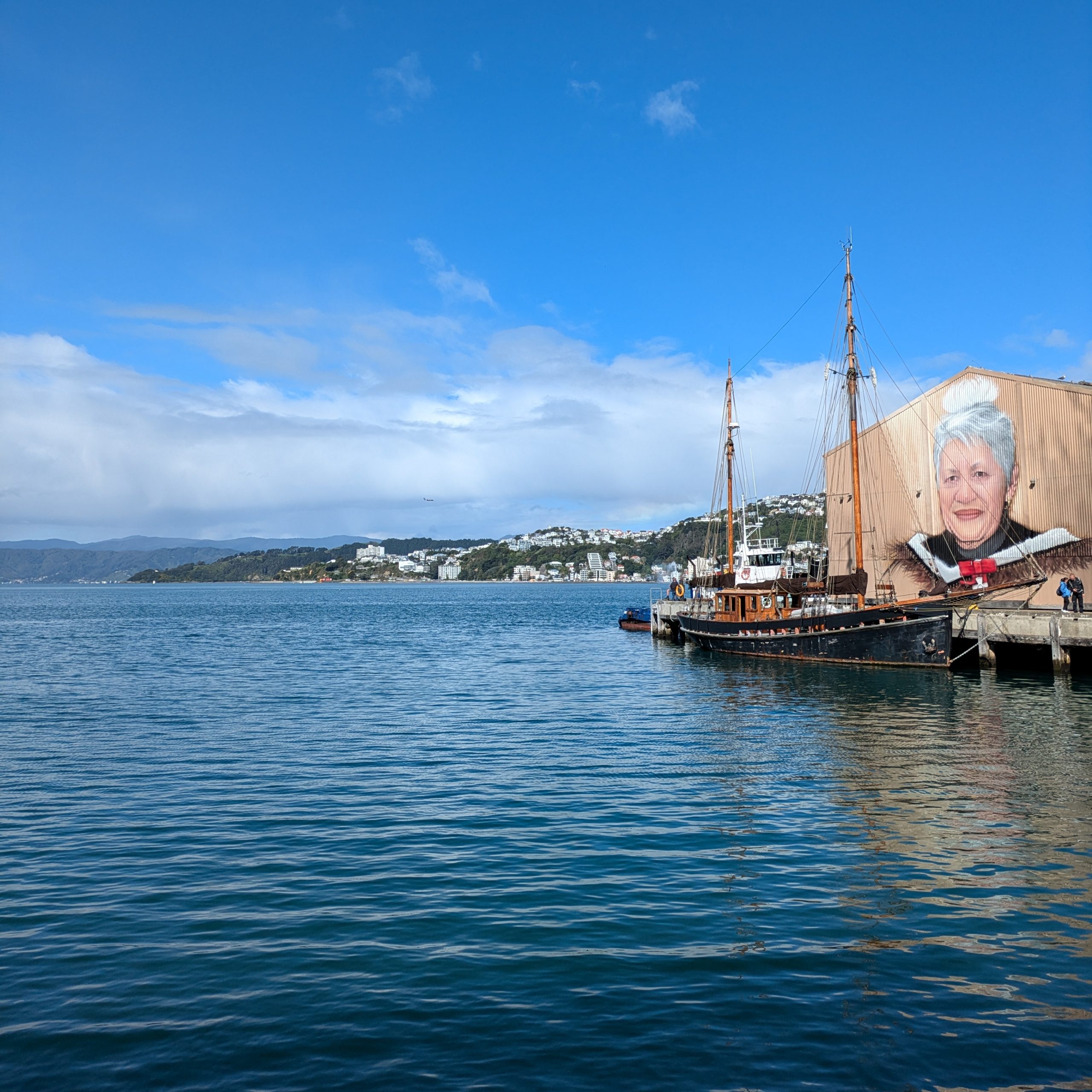 Day 374 – Lookout Victoria!